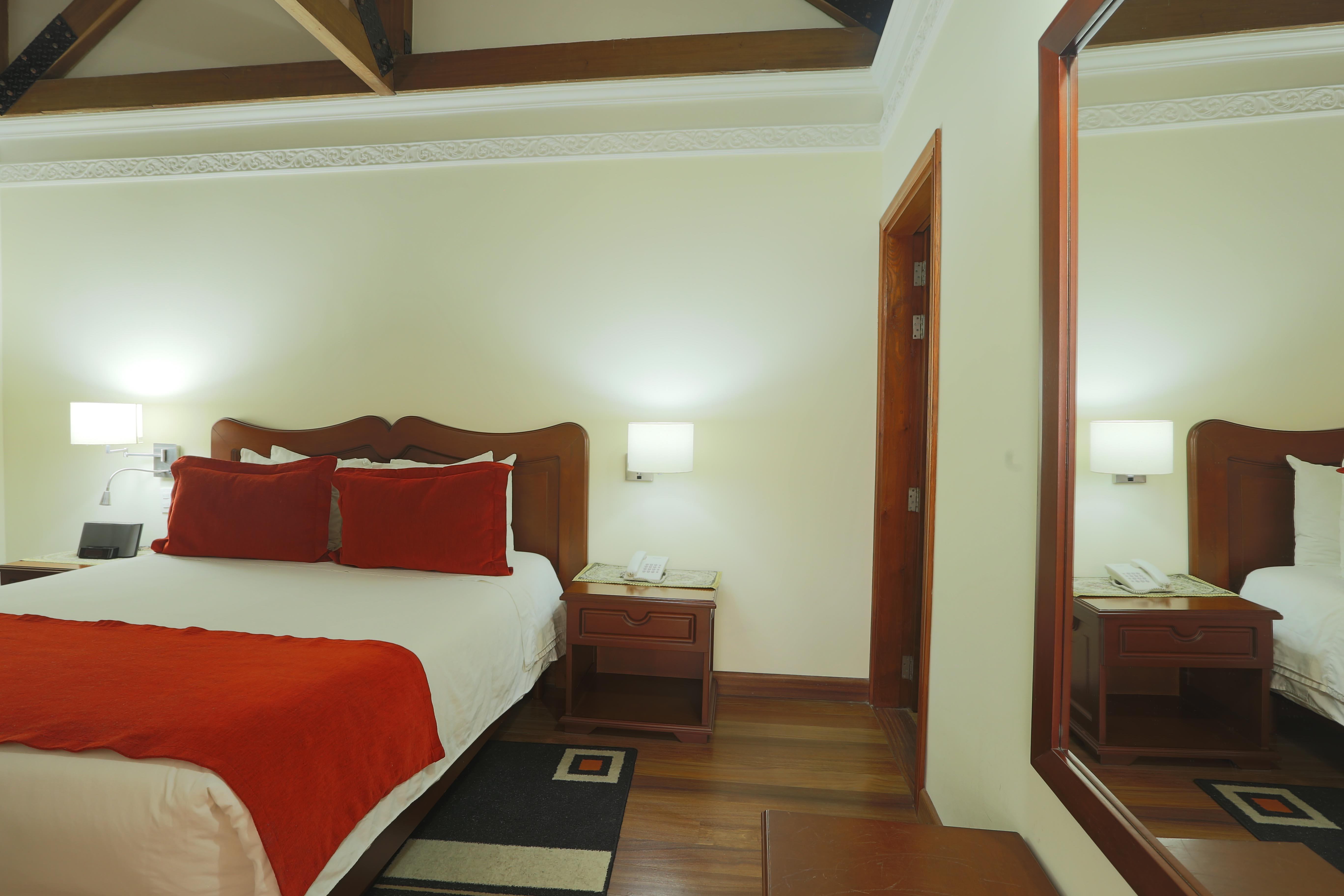 Hotel Santa Lucia Boutique Spa Bogotá Kültér fotó A bedroom at the hotel