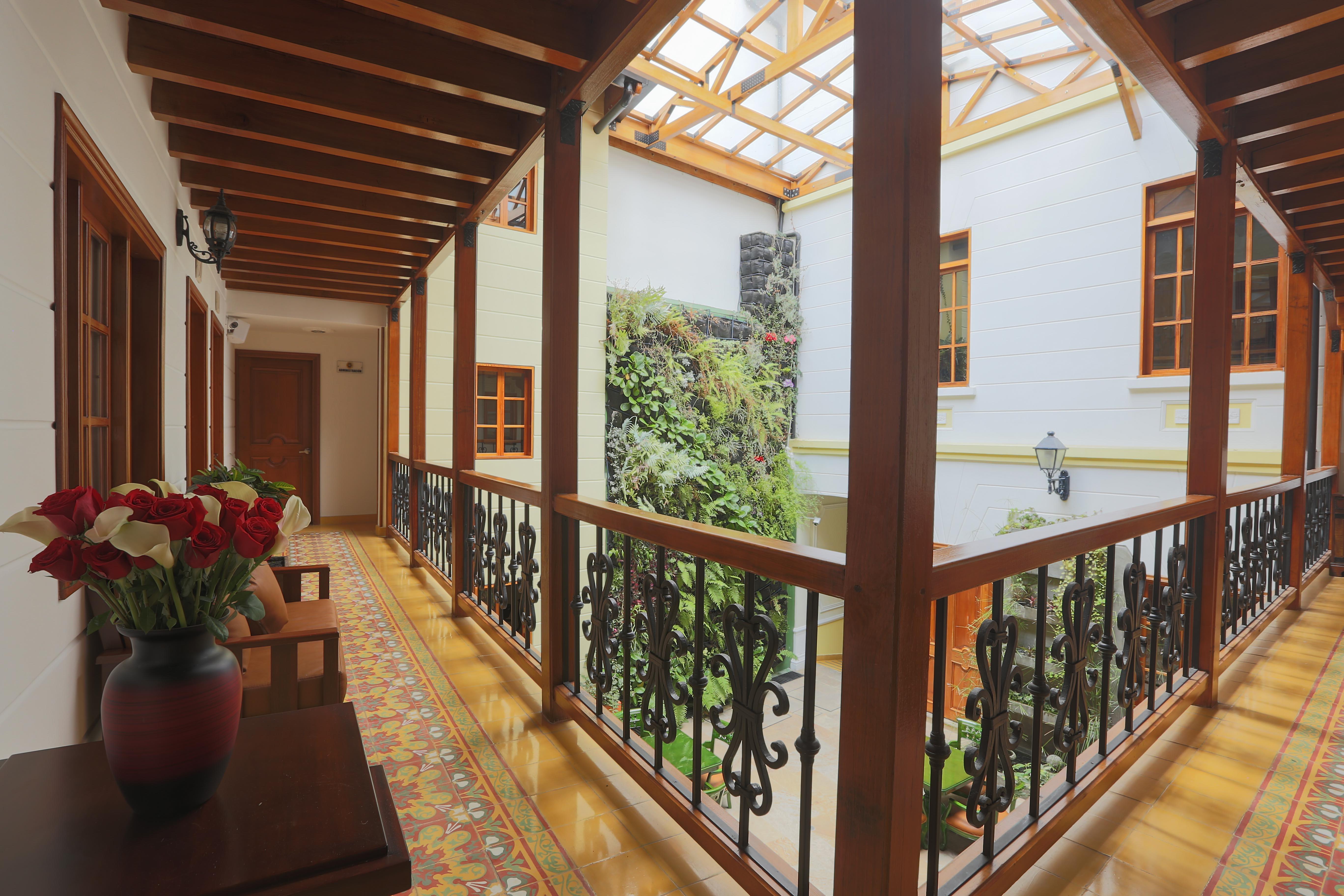 Hotel Santa Lucia Boutique Spa Bogotá Kültér fotó Interior of the hotel