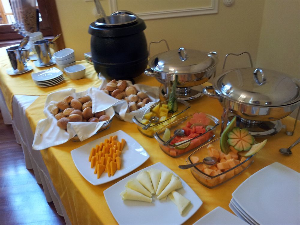Hotel Santa Lucia Boutique Spa Bogotá Kültér fotó A buffet