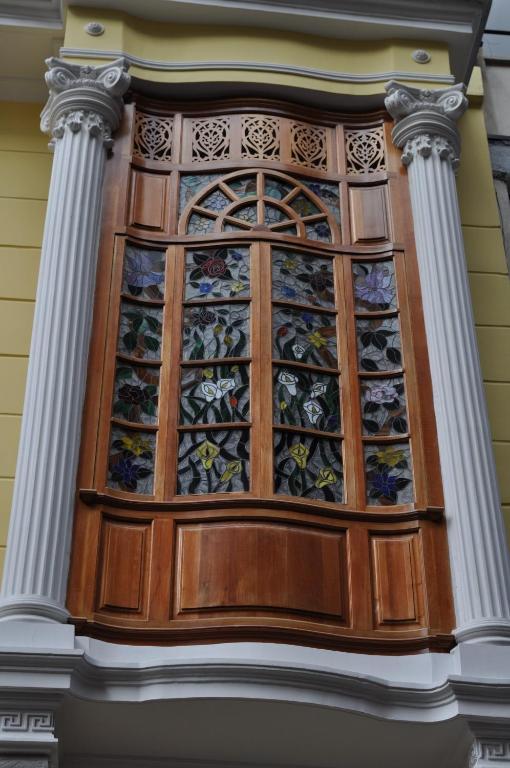 Hotel Santa Lucia Boutique Spa Bogotá Kültér fotó Stained glass window
